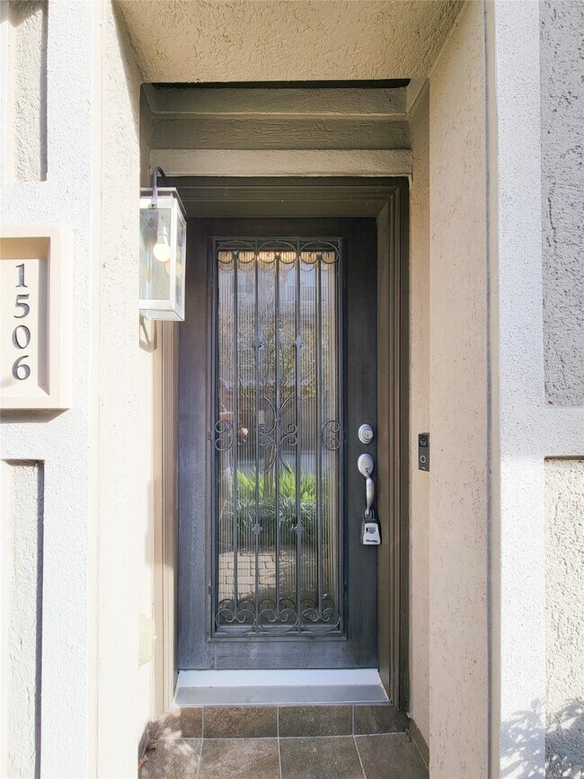 Foto del edificio - 1506 Brayson Oaks Pl