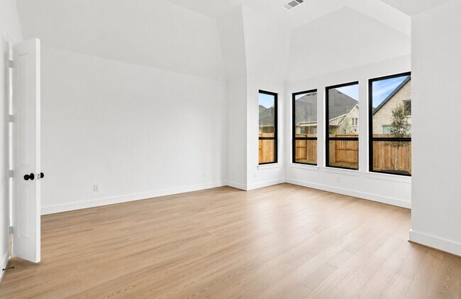 Foto del edificio - 2302 Bluewood Dr