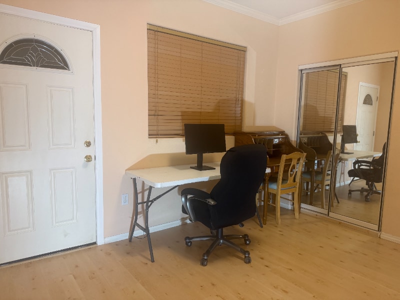 Foto del edificio - 1 Horst Ave