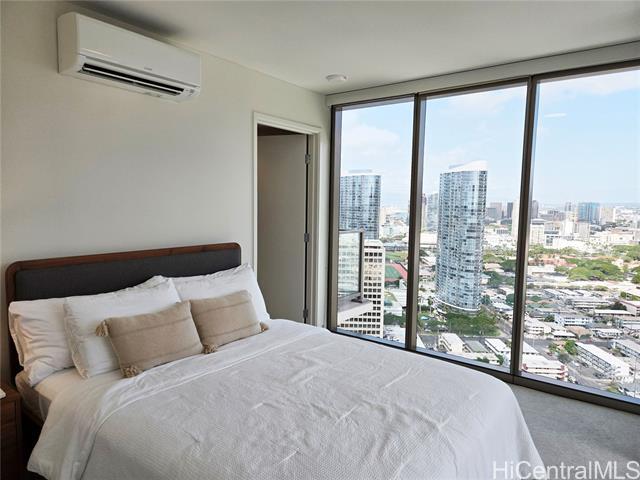 Building Photo - 1388 Kapiolani Blvd