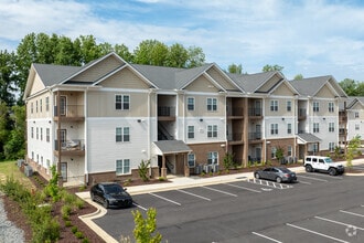 Building Photo - Pine Reserve Apartments