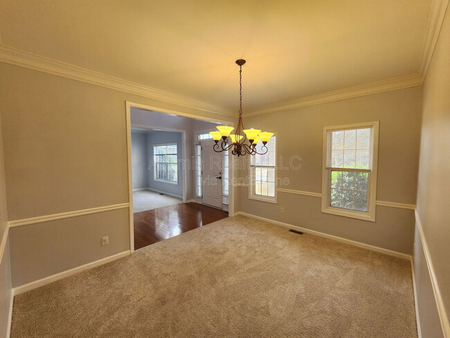 Building Photo - 6101 Vintage Pointe Pl