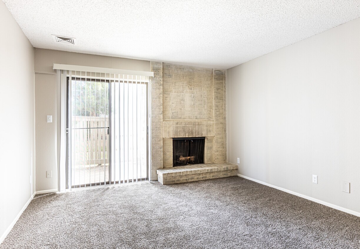 White Lakes Plaza 3733 SW Plaza Dr Topeka, KS Apartments for Rent