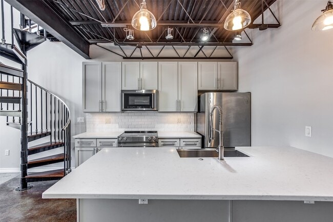 Foto del edificio - 3110 Thomas Ave