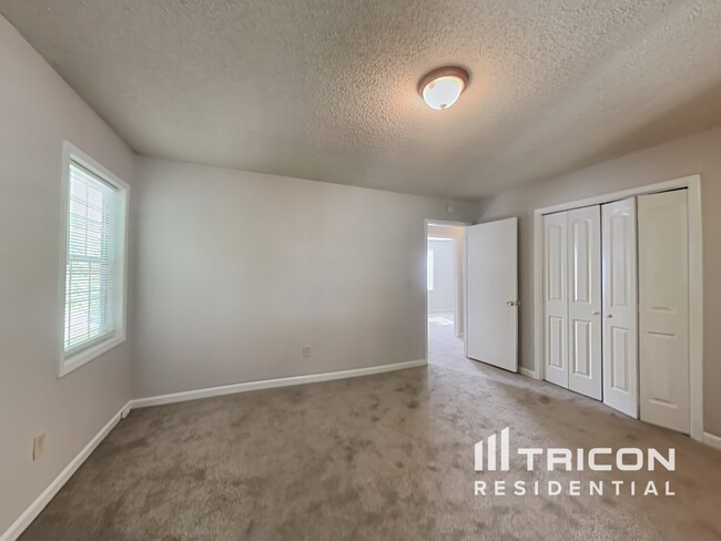 Foto del edificio - 2988 Forest Ridge Ct