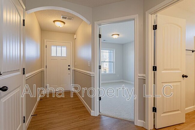 Foto del edificio - 2204 Davenport Ct