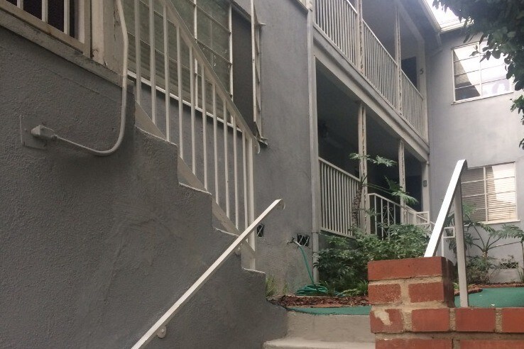 entry to unit first floor - 1756 Malcolm Ave