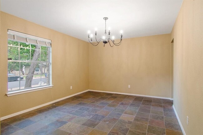 Foto del edificio - 11123 Henge Dr