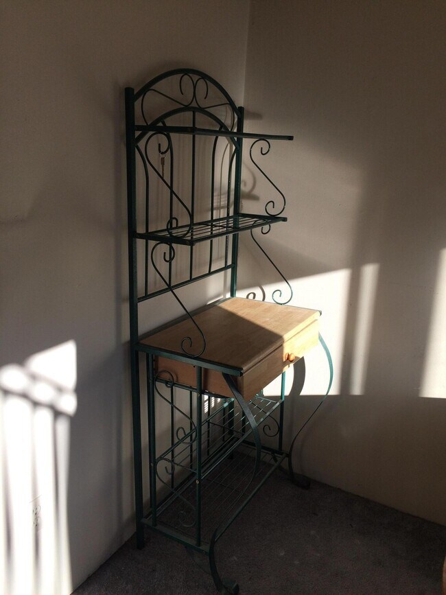 Foto del edificio - 201 E College Blvd