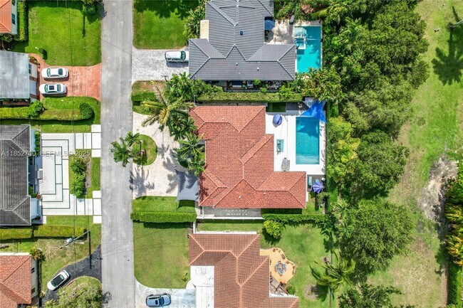 Foto del edificio - 10825 Peachtree Dr