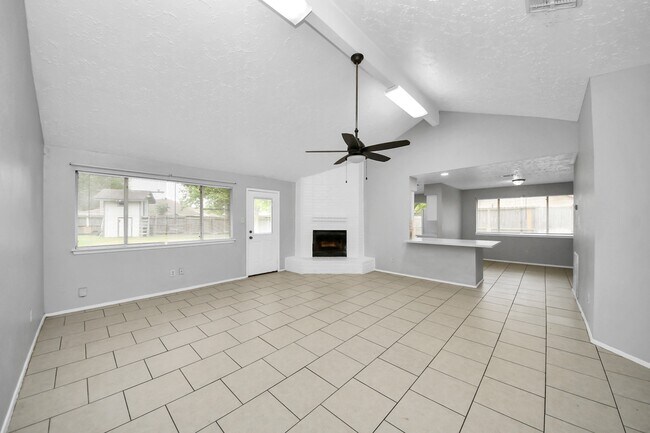 Foto del edificio - 7351 Sonnet Glen Ln