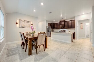 Building Photo - 11426 Harmony Summit Trce