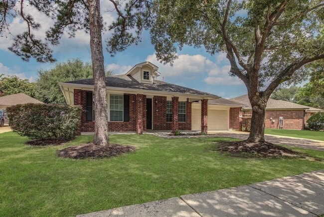 Foto del edificio - 16806 Ivy Wild Ln