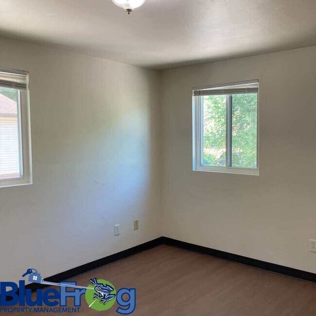 Building Photo - 308 Leeland St