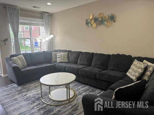 Foto del edificio - 2423 Canterbury Ln