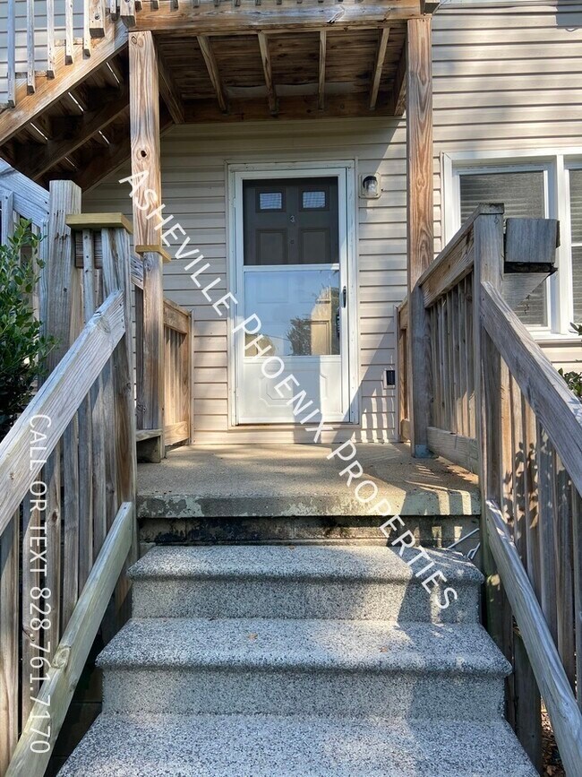 85 Alabama Ave Unit 3, Asheville, NC 28806 Apartments in Asheville