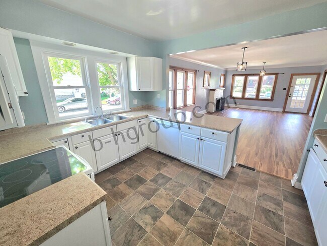 Foto del edificio - 7029 26th Ave
