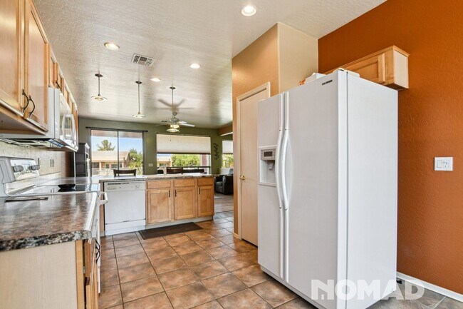 Building Photo - Charming 2BR House in Maricopa