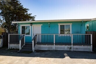 Building Photo - 7981 Moss Landing Rd
