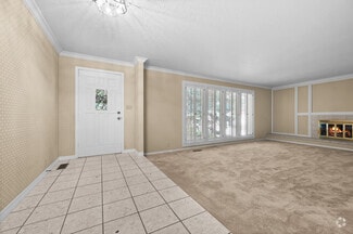Building Photo - 1480 E Millbrook Way