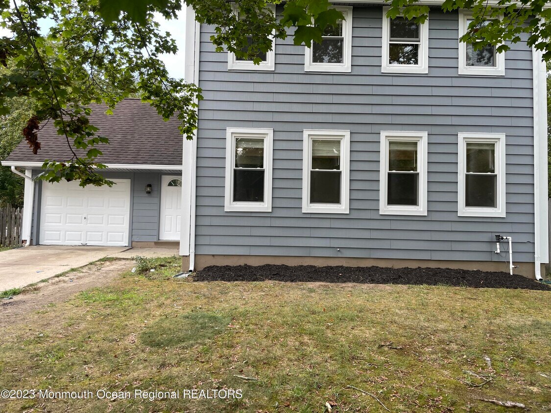 301 Ashford Rd, Toms River, NJ 08755 House Rental in Toms River, NJ