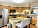 Foto principal - 595 Coach Hill Ct