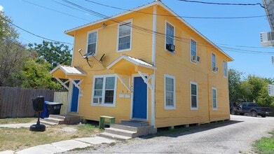 Building Photo - 1416 Craig St