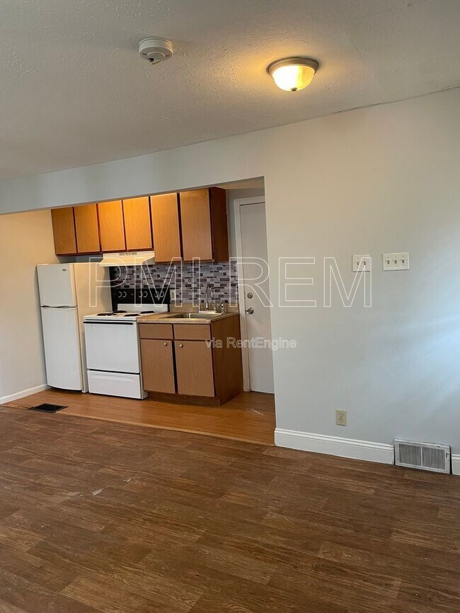 Foto del edificio - 2876 Hudson Dr