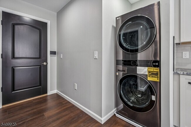 Foto del edificio - 268 Morris Ave