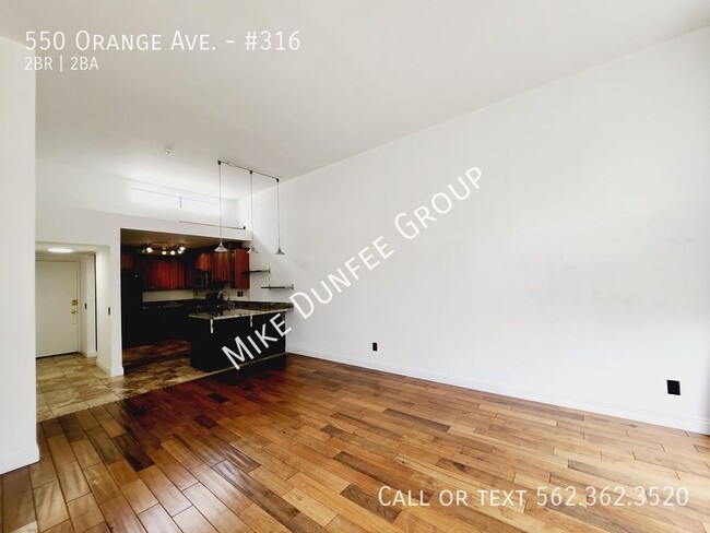 Foto del edificio - 550 Orange Ave