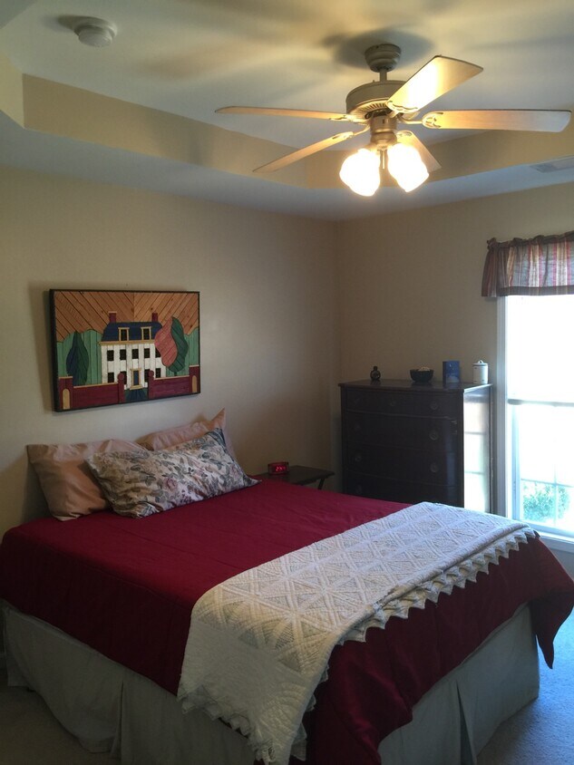 Primary Photo - 215 McKenzie Dr