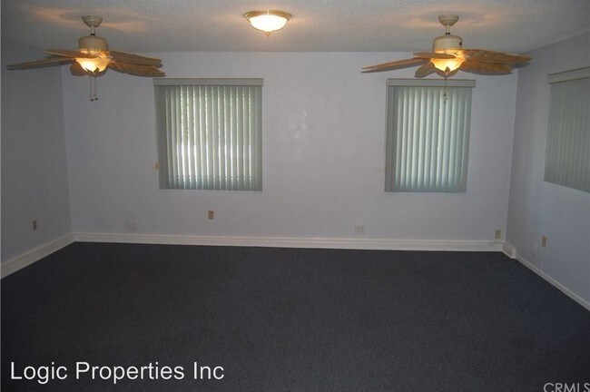 Foto del edificio - 3 br, 2 bath House - 10741 Limonite Ave