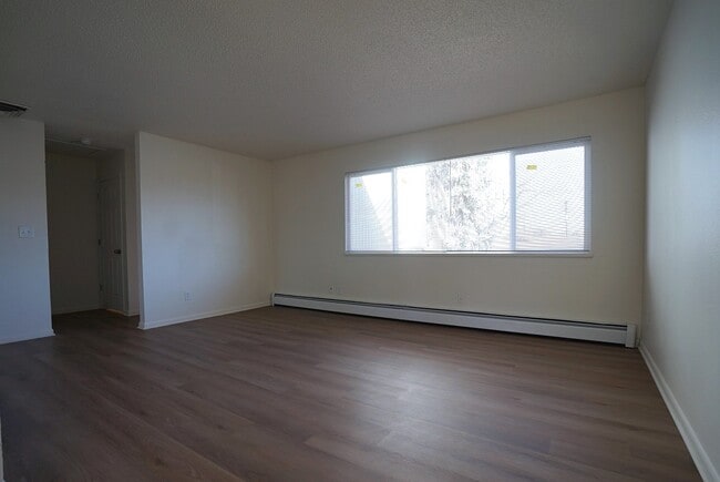 Foto del edificio - 1225 S Coffman St