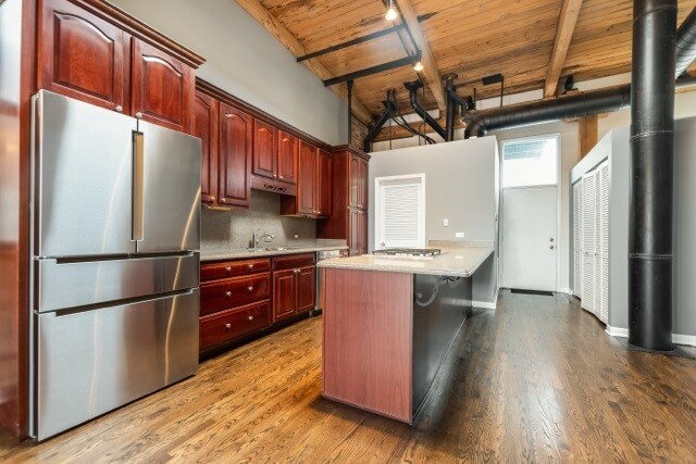 Building Photo - 1737 N Paulina St