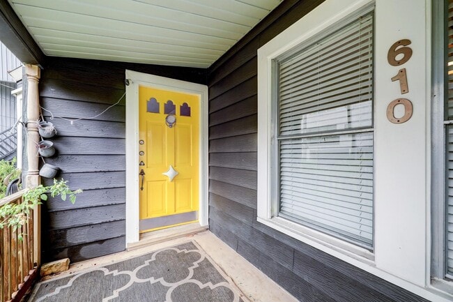 Foto del edificio - 610 Oakley St