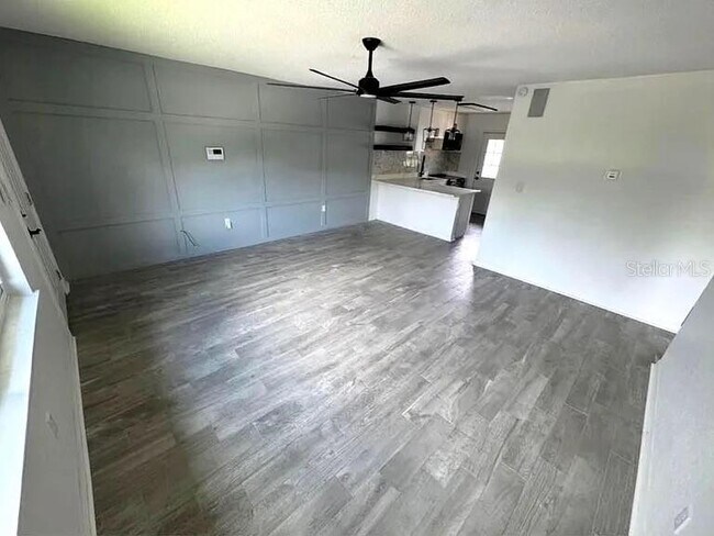 Building Photo - 14516 Seaford Cir