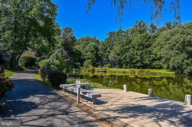 Building Photo - 1581 Regatta Ln