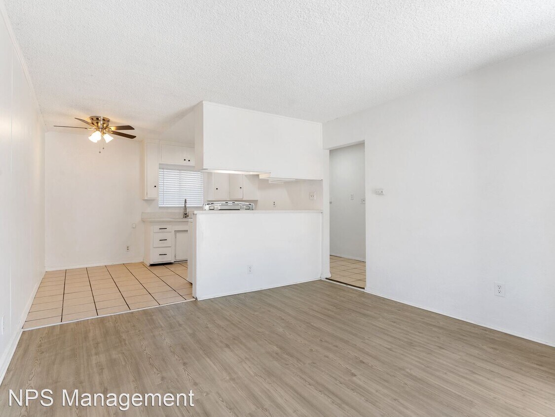 Foto principal - 3 br, 1 bath Apartment - 409 South Harris ...