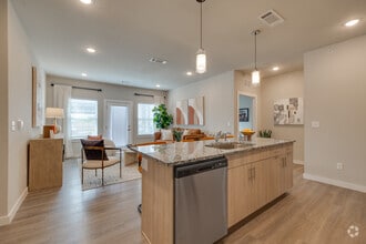 Building Photo - Park 107