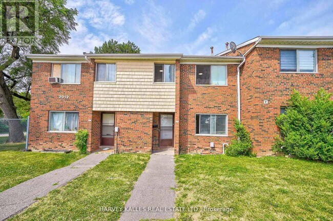 Photo du bâtiment - 2012 Sheppard Ave W