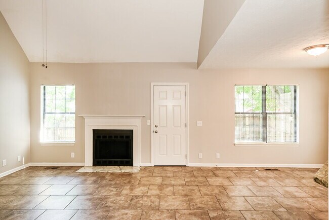 Foto del edificio - 3656 Burwick Pl