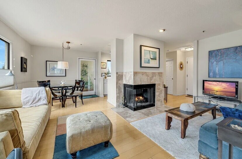 Foto principal - Move in and enjoy this amazingly located P...