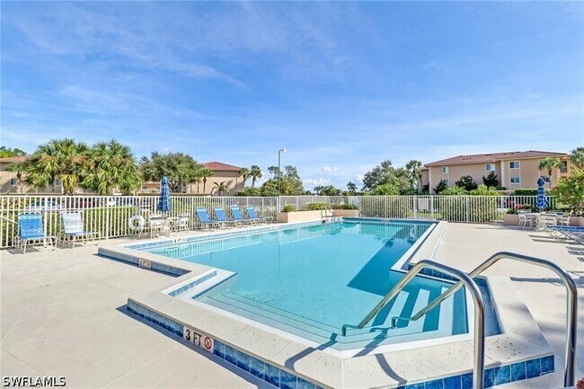 Foto del edificio - 1075 Foxfire Ln