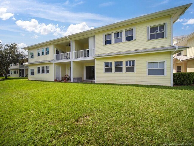 Foto del edificio - 3455 SW Sawgrass Villas Dr