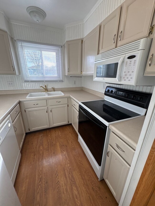 Foto del edificio - SUN VALLEY 2 BEDROOM, 2 BATHROOM TOWNHOUSE