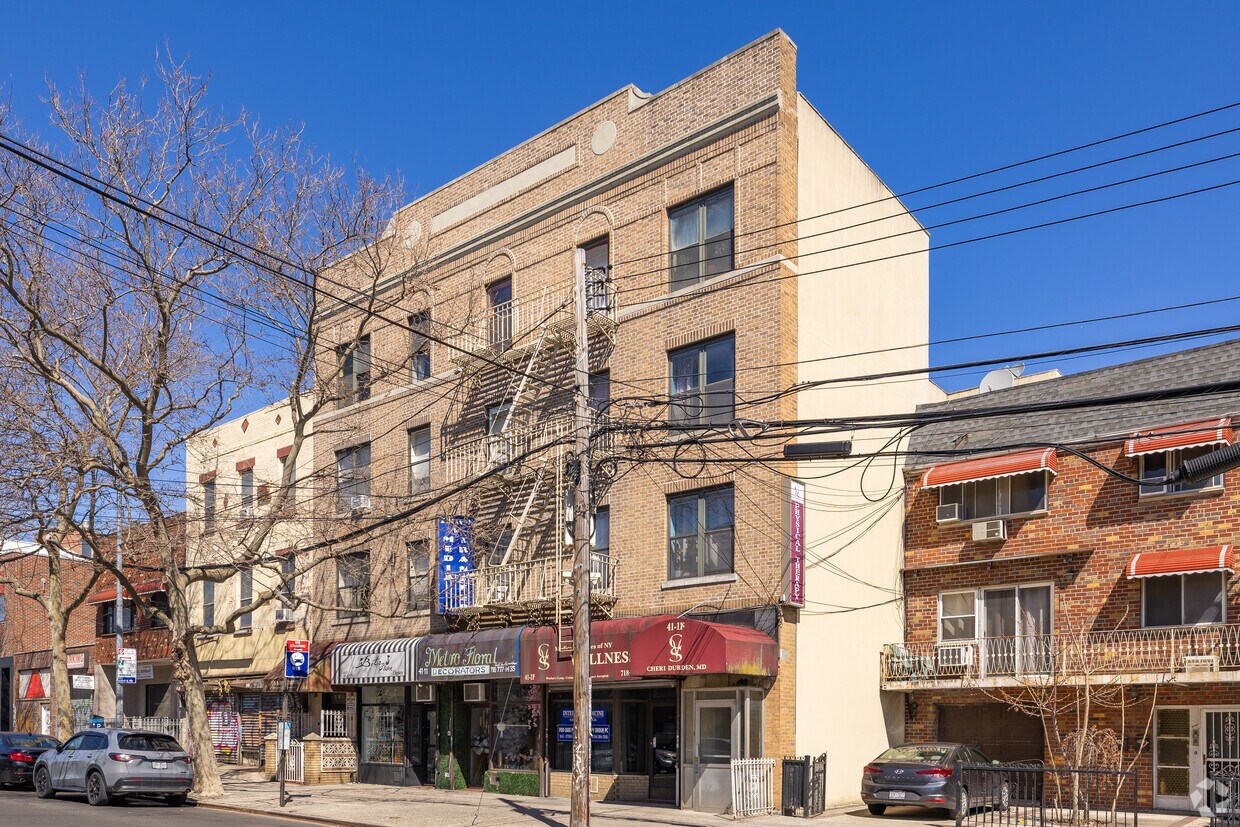Primary Photo - 4111 30th Ave