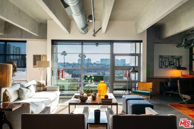 Foto del edificio - 4141 Glencoe Ave