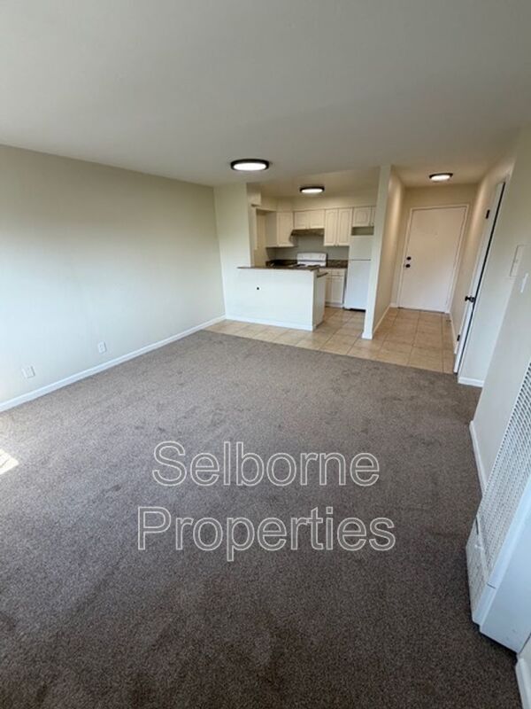 Foto del edificio - 407 Fairmount Ave