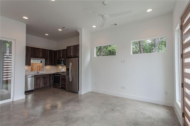 Building Photo - 6002 Camino Real