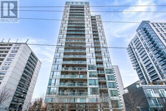 Building Photo - 83 Redpath Ave